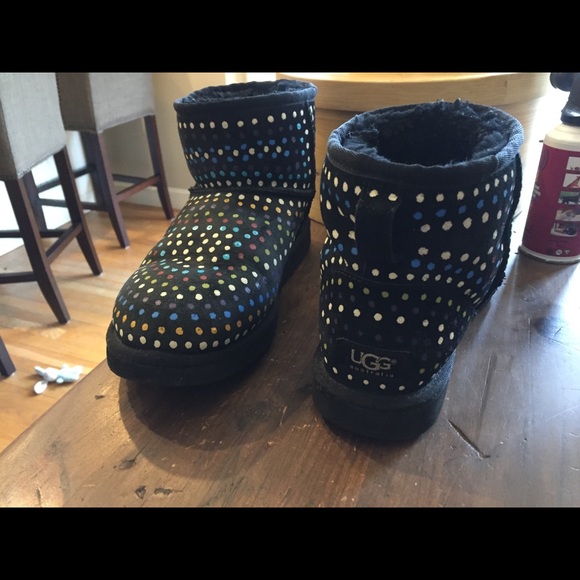 Hand painted uggs - Picture 2 of 2